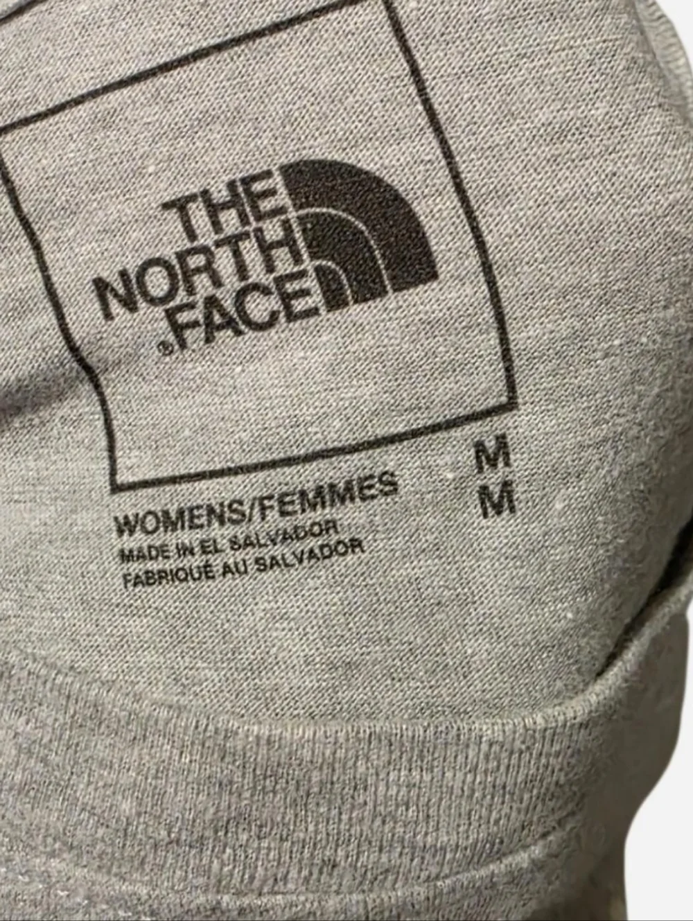 The North Face Women's Heather Grey Logo Tee - Picture 4 of 4